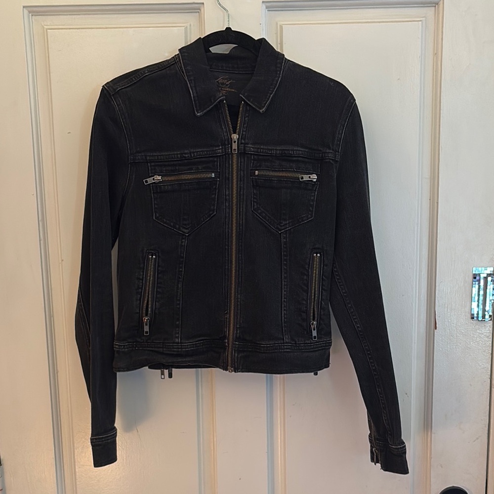 Levi's Classic Blue Jean Jacket